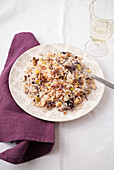 Basmati-Reis-Pilaw mit Radicchio und Mandeln
