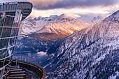View of Skyway Monte Bianco cable car station at Pavillon du Mont Frety and Aosta Valley in winter, Courmayeur, Aosta Valley, Italian Alps, Italy