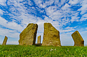 Stehende Steine von Stenness, aus der Zeit um 3000 v. Chr., UNESCO, Orkney-Inseln, Schottland, Vereinigtes Königreich