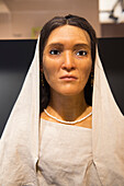 Erste digitale physische Rekonstruktion einer nabatäischen Frau, Hinat, 2. bis 1. Jahrhundert v. Chr., aus einem 3D-Schädelscan, Hegra, Provinz Medina, Saudi-Arabien