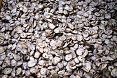 Betelnuss oder getrocknete Supari-Chips, Malediven, Indischer Ozean