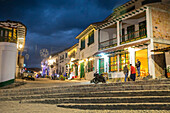 Monguí is a municipality with a rich colonial heritage. Recognized as one of the most beautiful towns in Colombia, it preserves its traditional architecture with cobblestone streets, tiled-roof houses, and balconies adorned with flowers. Monguí is part of Colombia's Network of Heritage Towns.