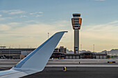 The air traffic control tower of the Phoenix Sky Harbor International Airport, Phoenix, Arizona.