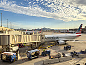 Passenger jets at the terminal of the Phoenix Sky Harbor International Airport, Phoenix, Arizona.