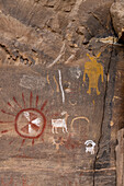 Ein vorspanisches Piktogramm der amerikanischen Ureinwohner im Cottonwood Canyon, Nine Mile Canyon in Utah. Fremont-Kultur.