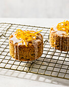Lemon and poppy seed cake with icing