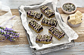 No bake pumpkin seed blueberry bar with white chocolate