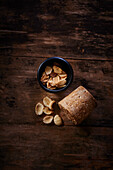 Roasted acacia kernels in a bowl