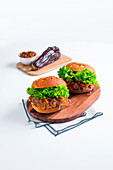 Burger mit Pulled Aubergine