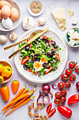 Mixed salad with cheese and hard-boiled egg