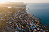 Luftaufnahme von San Leone, Agrigento, Sizilien, Italien.