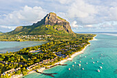 Luftaufnahme von Le Morne Brabant, Mauritius.