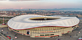 Madrid, Spanien - 20. November 2024: Luftaufnahme des Estadio Riyadh Air Metropolitano inmitten einer städtischen Landschaft, San Blas-Canillejas, provincia de Madrid, Espana.