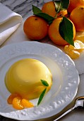 Crème caramel with mandarin oranges