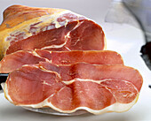 Whole ham and slices