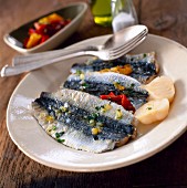 Sardine fillets with marinated peppers
