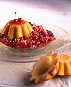 Individual sponge cakes with summer fruit