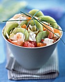 Kiwi and prawn salad