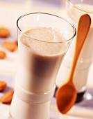 Almond milk (topic : drinking fruits)