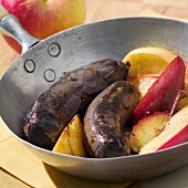 Blood sausage with apples
