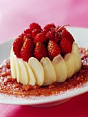 Almond and wild strawberry cake