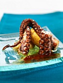 Roast octopus with potatoes and green mojojero sauce