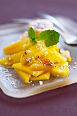 Süsses Gratin mit Banane, Mango und Kokosnuss