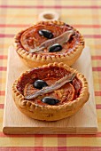 Minis anchovy tartlets