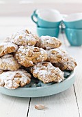 Almond butter and Ouzo cookies