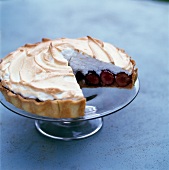 Cherry meringue pie