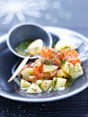 Potato,smoked salmon and dill salad