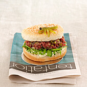 Steak tartare hamburger