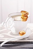 Milk and onion soup with sesame seed croutons