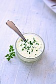 Yoghurt and chive sauce