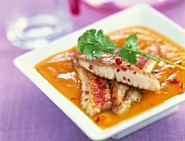 Pan-fried caramelized red mullet fillets with ginger