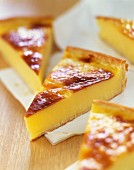 Portions of Flan pâtissier