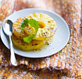 Caramelized pineapple slices with lime