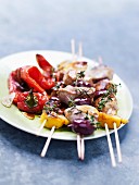 Filet mignon, onion and olive skewers