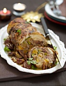 Guinea-fowl roast stuffed with dried apricots and pistachios
