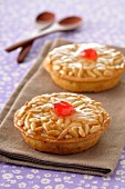 Pine nut tartlets