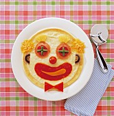 Clown face-shaped pizza