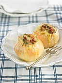 Onions stuffed with emmental,sun-dried tomatoes and spinach