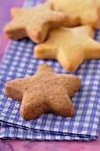 Star-shaped shortbread cookies