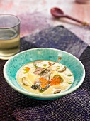 Cream of white bean soup with oysters and fish roe