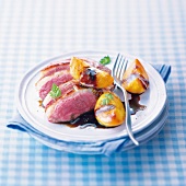 Duck magret with peaches