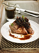 Fillet of veal with caramelized onions