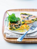 Salmon-spinach thin pastry tart