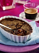 Creme Brulée mit Schokolade und Birne