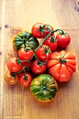 Different varieties of tomatoes