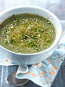 Jerusalem artichoke and parsley soup